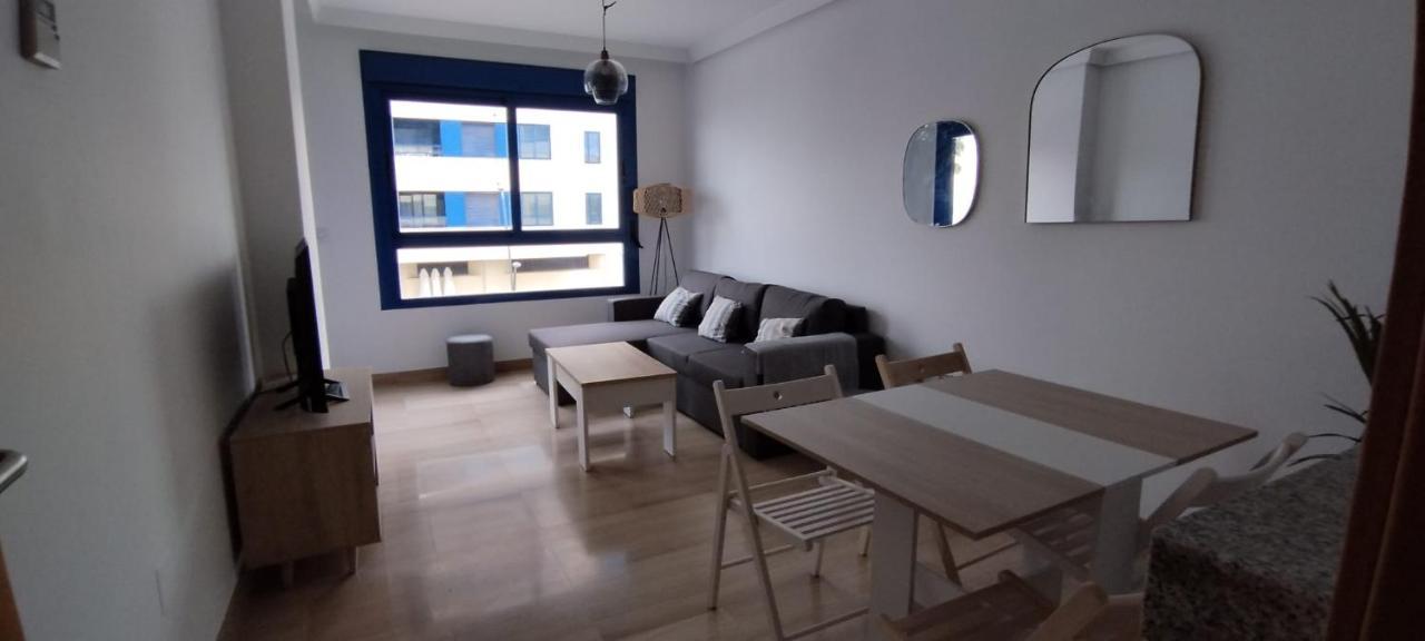 Frente Al Mar Apartment Malaga Exterior photo