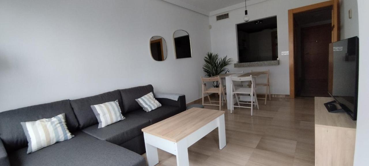 Frente Al Mar Apartment Malaga Exterior photo